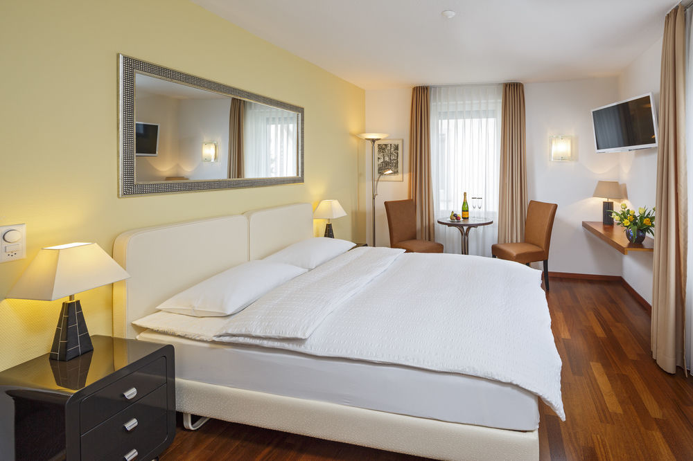 Familie Hugenschmidt Otel