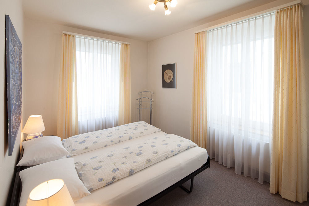 Otel Familie Hugenschmidt Zürih